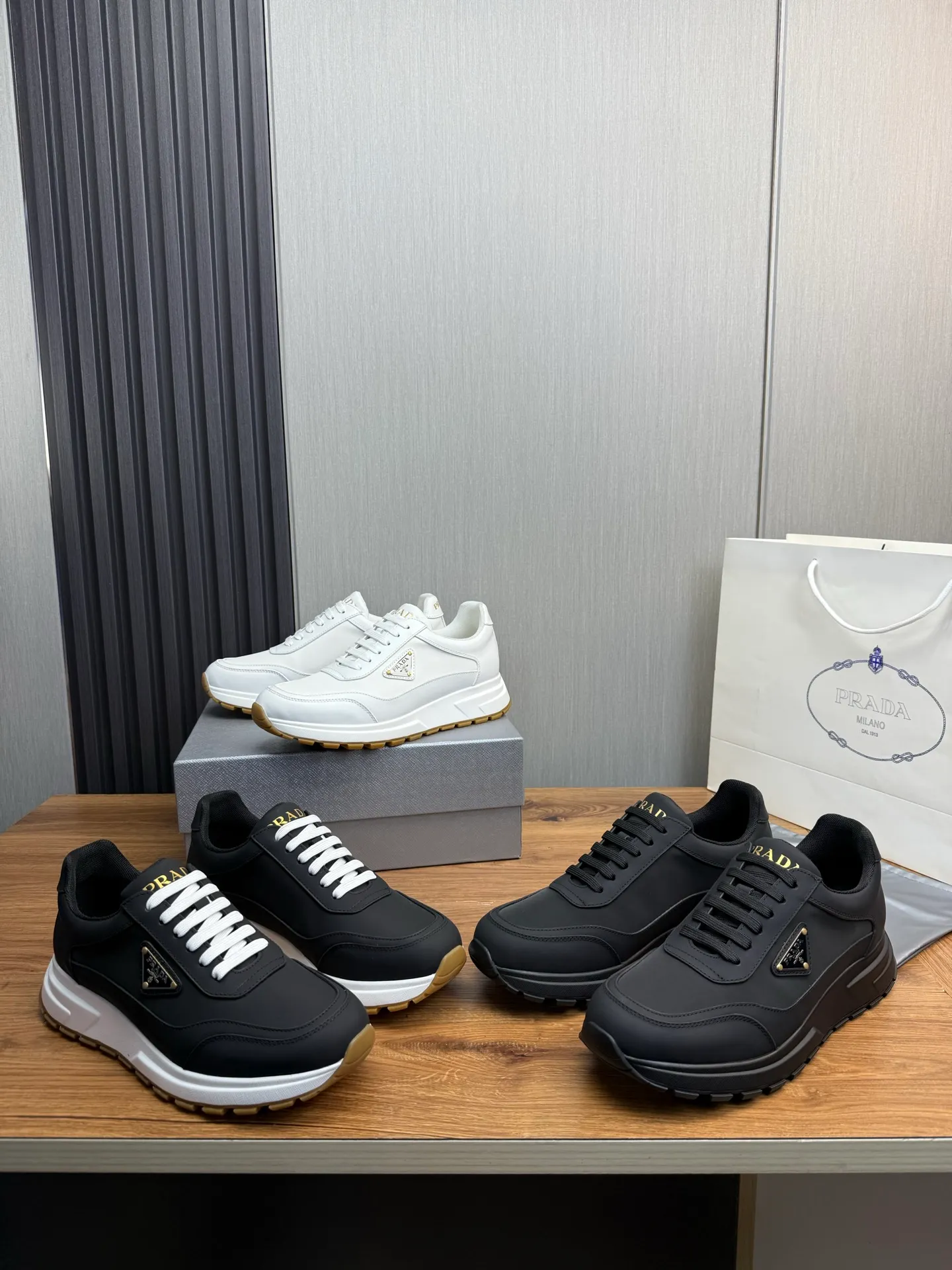 Men's shoes 💰580💰 [PRADA] Popular men's shoes shipped 👏Official website synchronization ⬆️Original cowhide fabric + cowhide lining, 1⃣️:1⃣️reproduction, original sole, 38-45 (45. Customized, non-refundable)
